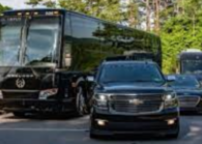 Seattle-Airport-Shuttle-1-1-768x402-1920w